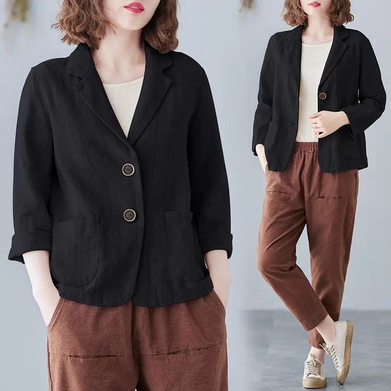 Blazer en lin décontracté pour femmes avec des boutons contrastés élégants Chic & Stil