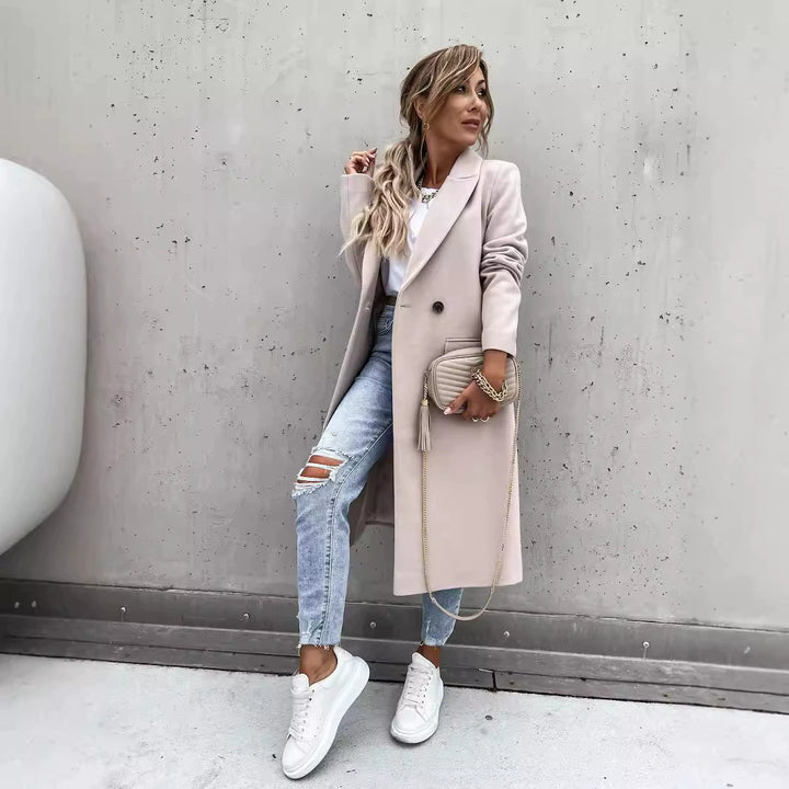 Oversized coat for women with lapel collar and practical pockets Lune London