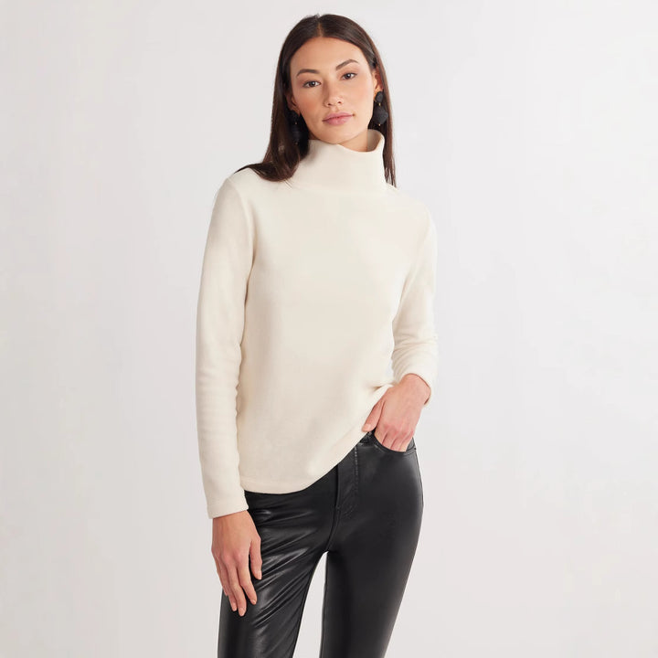 Lune London Elegant Polar Turtleneck Sweater for Women