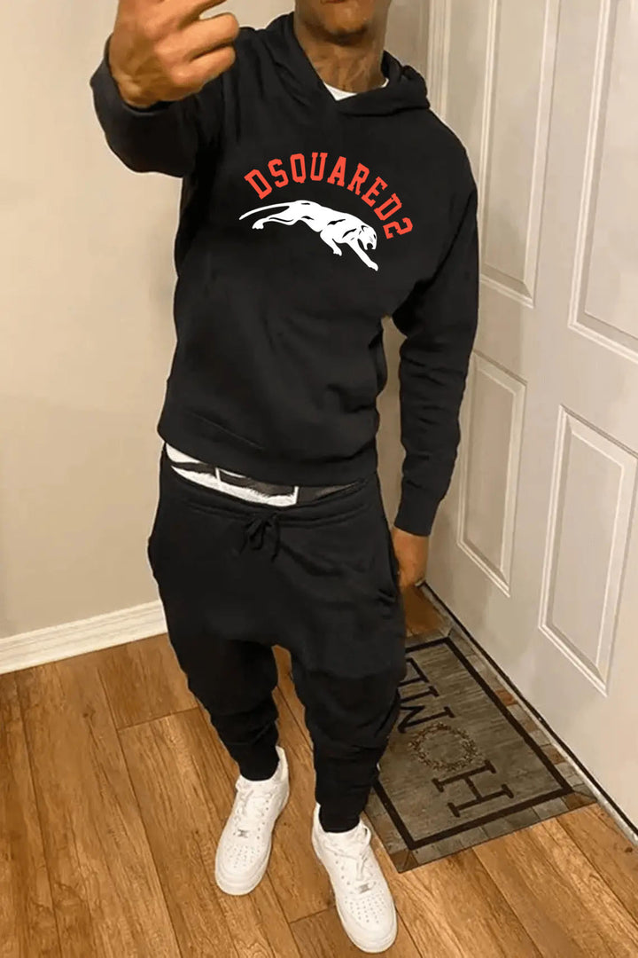 Men's sporty hoodie and jogging set with functional pockets Lune London