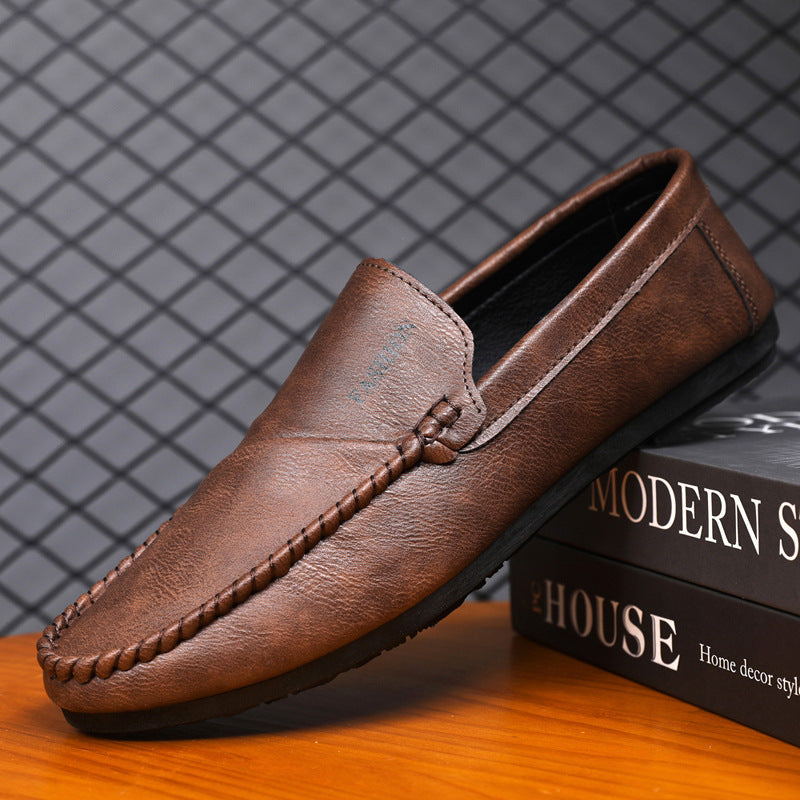 Men's moccasins with hand-stitched upper material and lightweight comfort Lune London