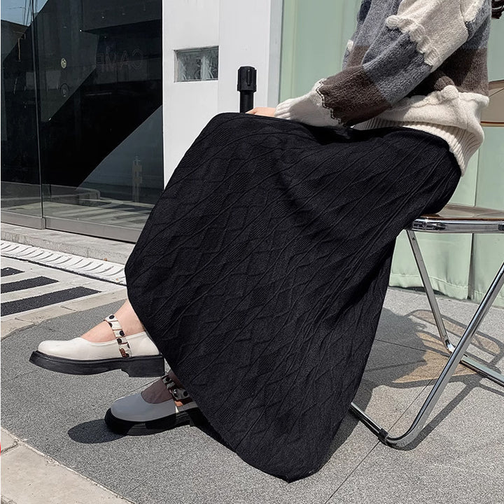 Knitted skirt for women with a modern diamond pattern Lune London