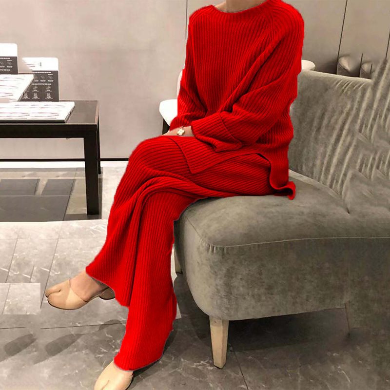 Women's knit set with loose fit and elegant ribbed pattern Lune London