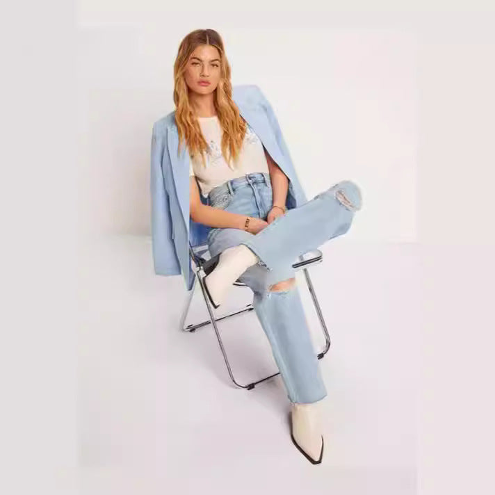 Ladies High-Waist Jeans with fringed hem and trendy tear details Lune London