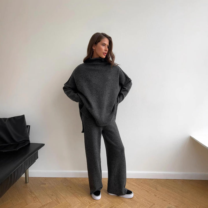 Ladies oversized sweater with high collar and soft material Lune London
