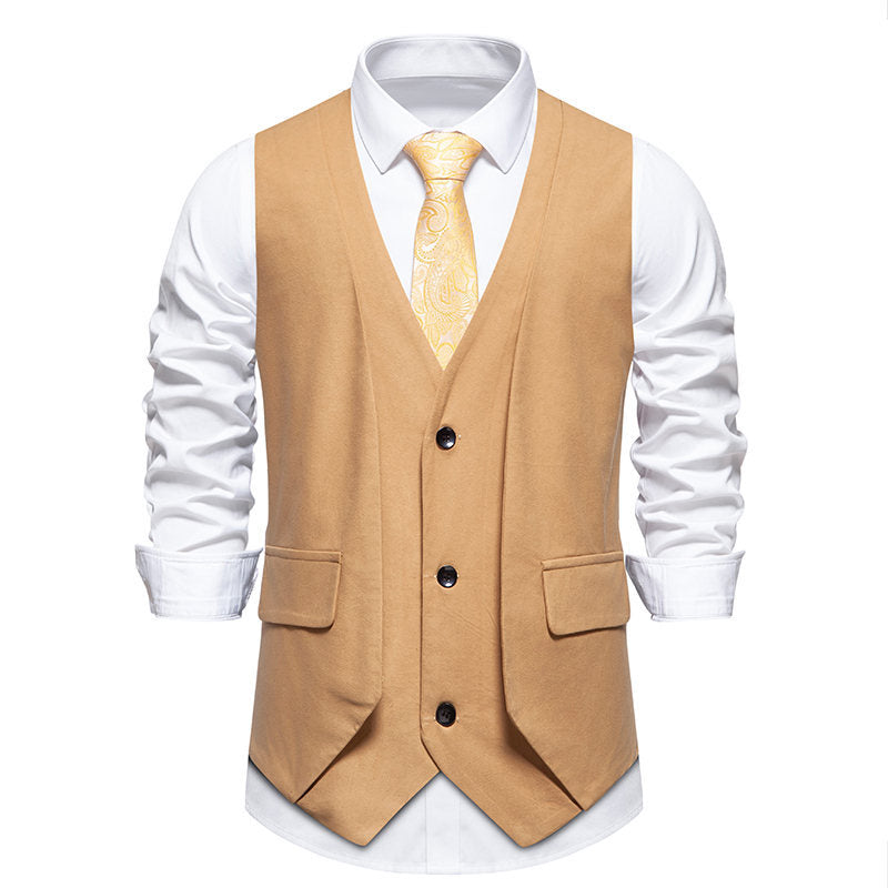 Elegant vests for men with a modern design and practical pockets Lune London