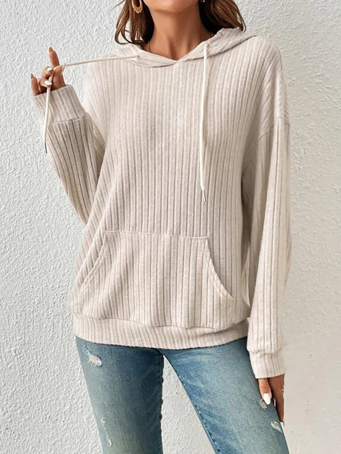 Casual hooded sweatshirt for women in fine ribbed knit Lune London