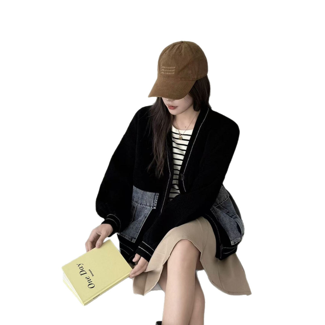 Cardigan féminin à la mode avec des détails en denim Chic & Stil