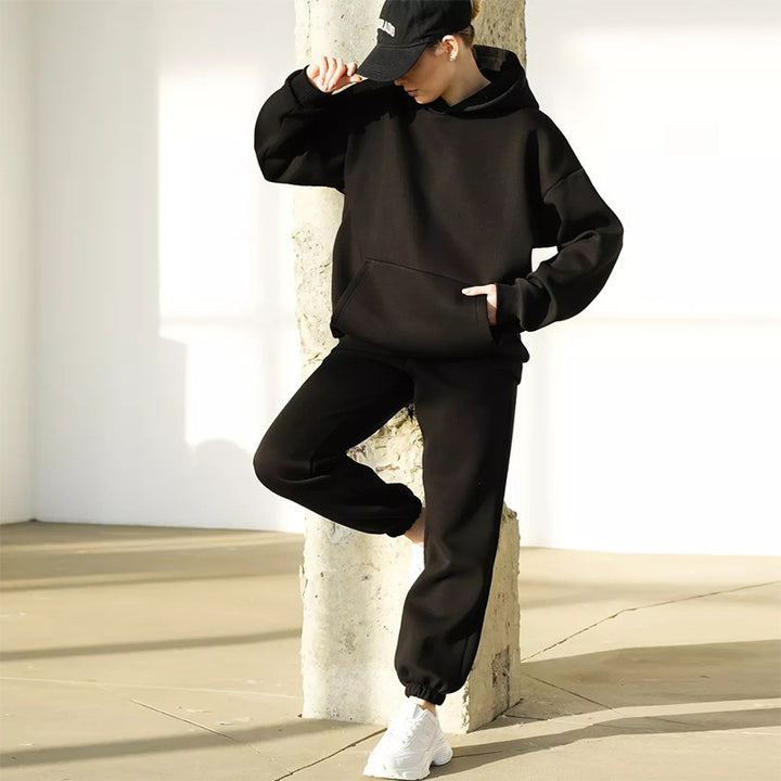 Women comfortable hoodie and jogger pants set Lune London