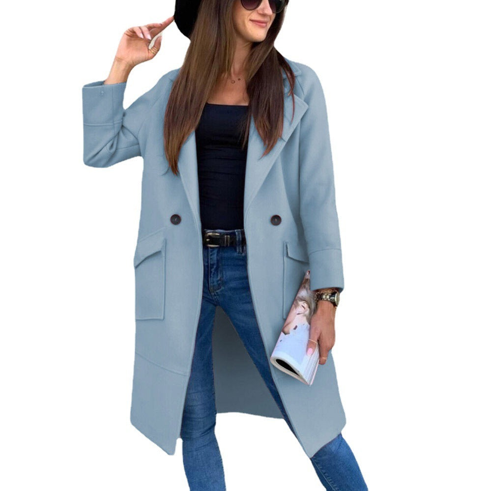 Women's transitional jacket with a trendy cut and practical pockets Lune London