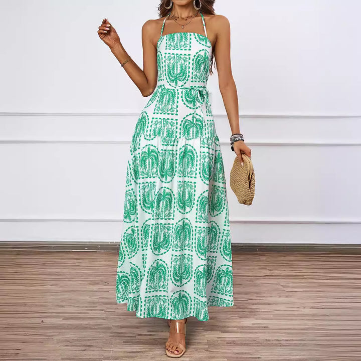 Women's maxi dress with playful pattern and elegant silhouette