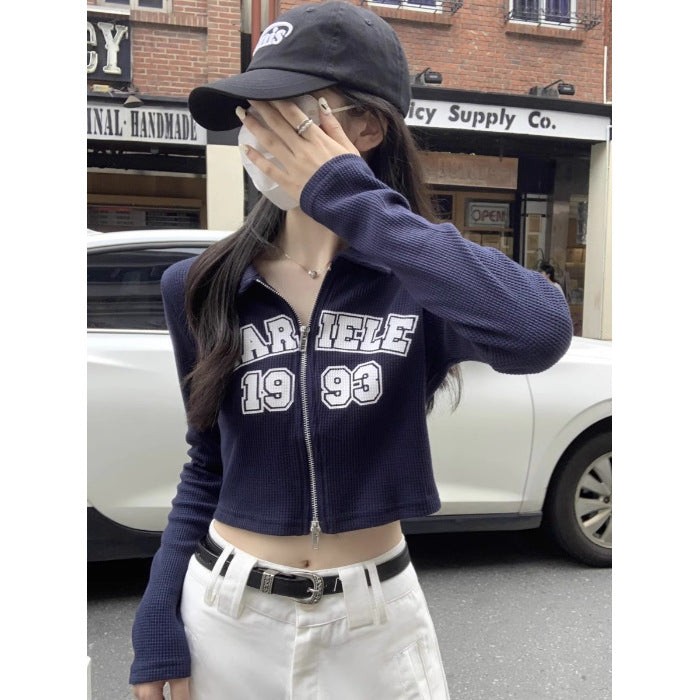 Women's fashionable and sporty cropped shirt with zipper Chic & Stil