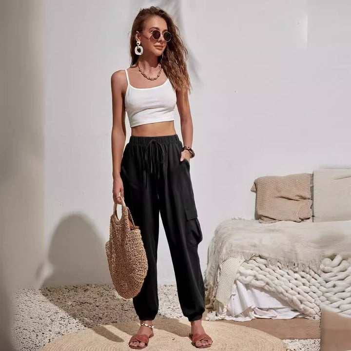 Casual cargo pants for women with elastic waist and practical pockets Lune London