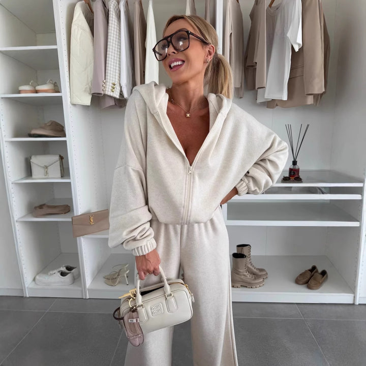 Ladies comfortable fleece jumpsuit with high collar and zipper Lune London