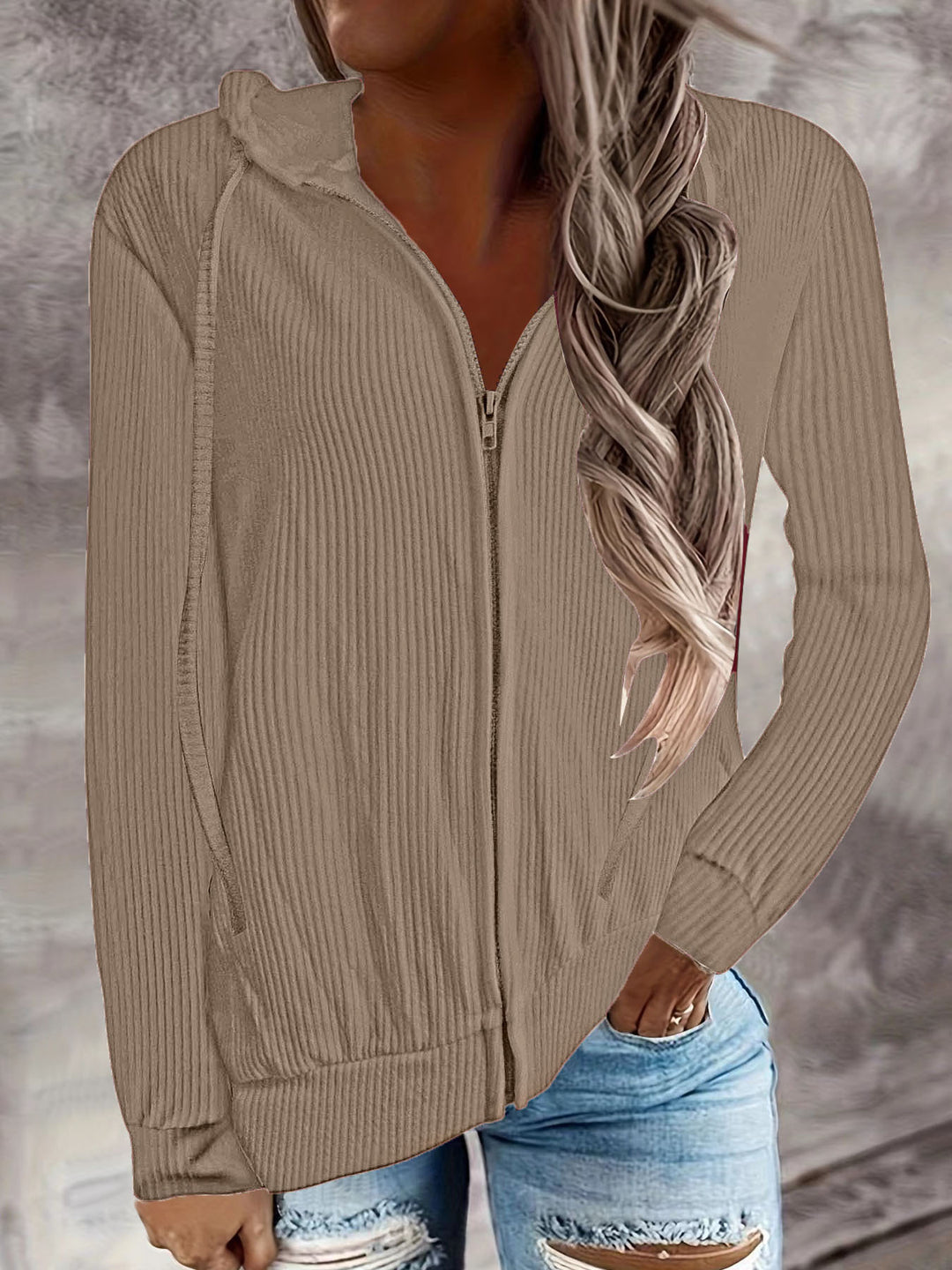 Women's hooded jacket with modern design in ribbed knit with pockets Lune London