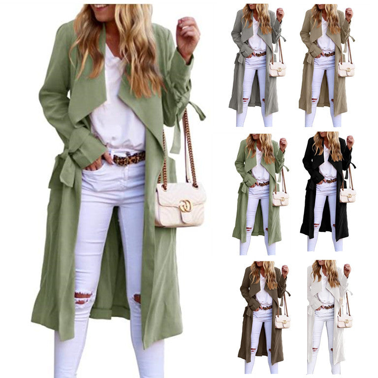 Fluid trench coat for women with tie belt and large collar Lune London