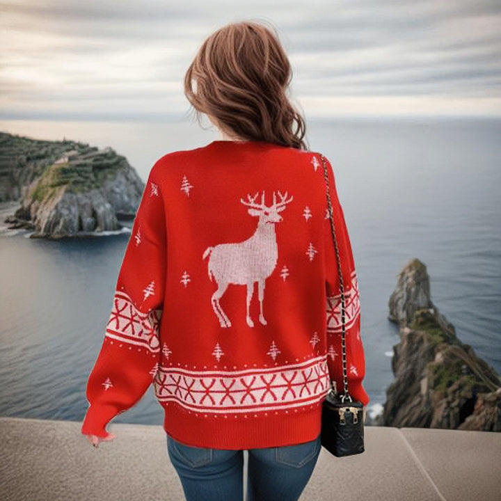 Women's festive sweater with reindeer pattern and soft material Lune London