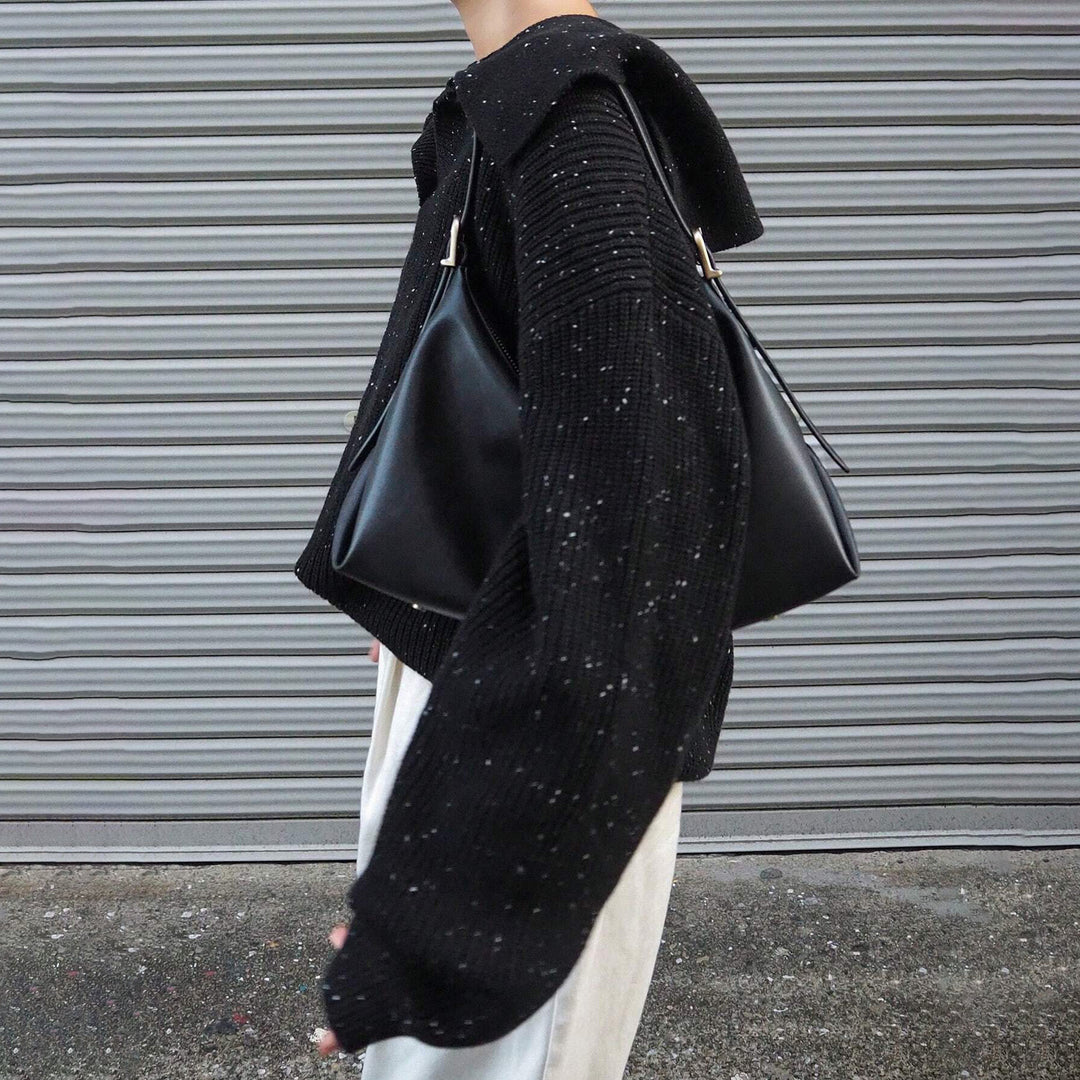 Casual knitted sweater for women with modern collar and sparkling details Lune London