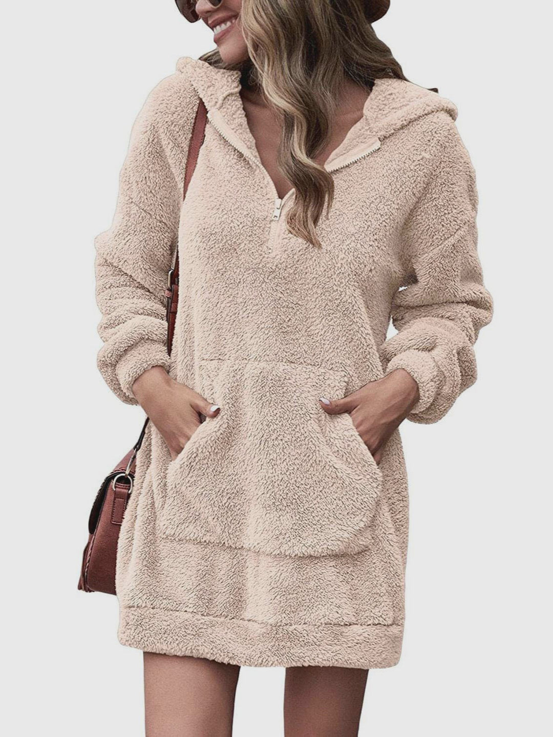 Cozy hoodie dress for women with practical pockets and mid-high zipper Lune London