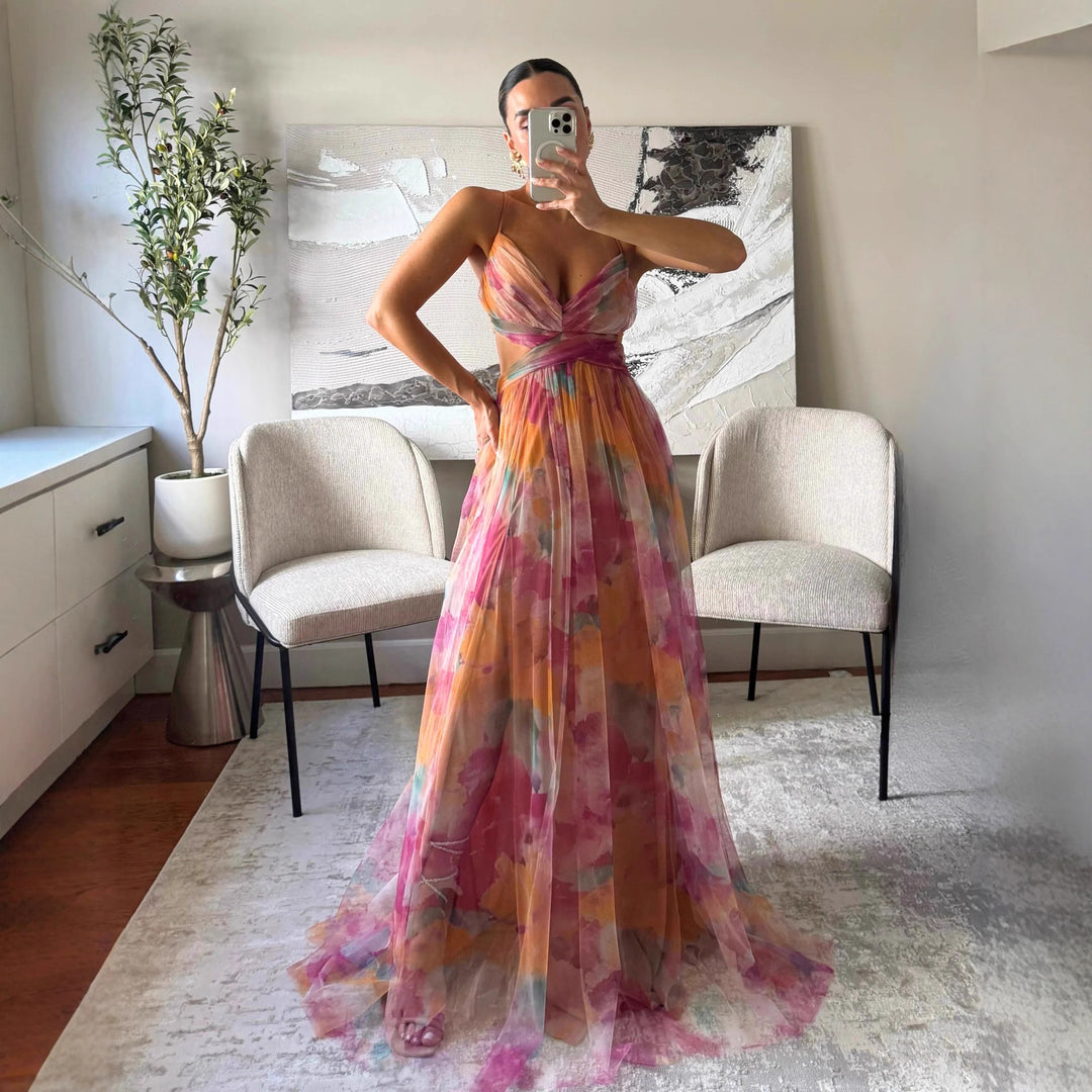 Airy maxi dress for women with colorful floral pattern and side cutout Chic & Stil