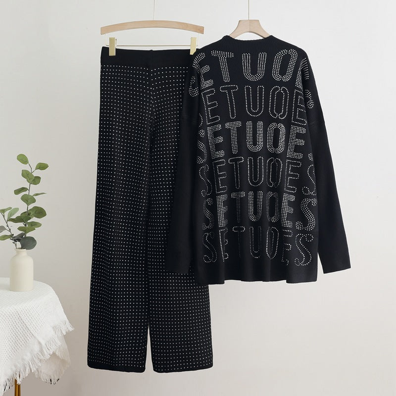 Fashionable knit lounge set for women with sparkling details Lune London