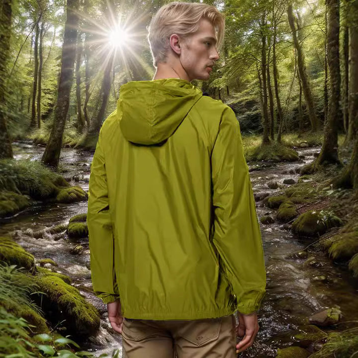 Lightweight outdoor jacket for men with adjustable hood and functional pockets Lune London