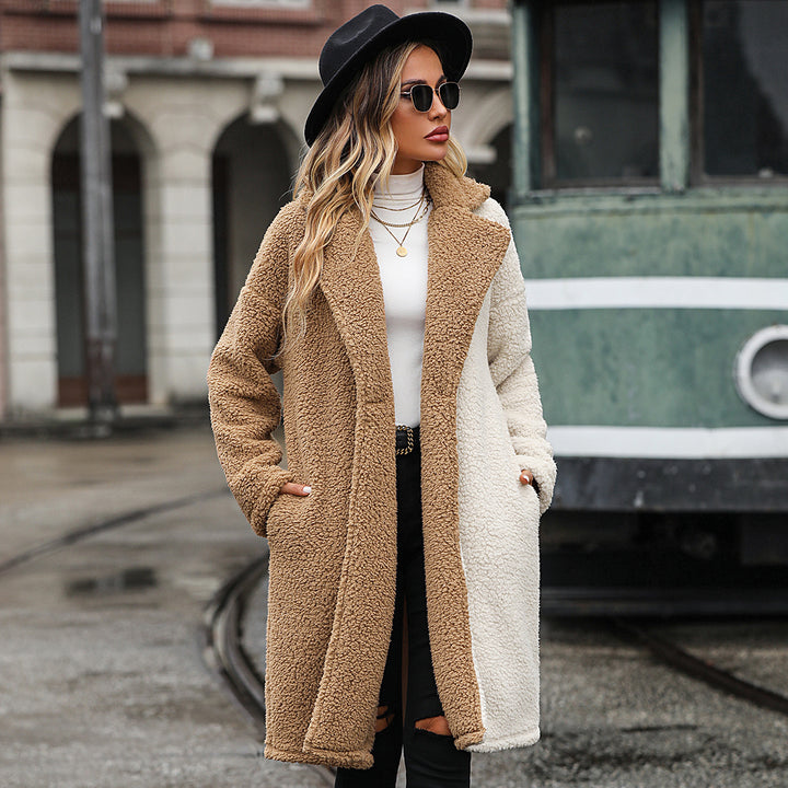 Cozy faux fur coat for women with collar Lune London
