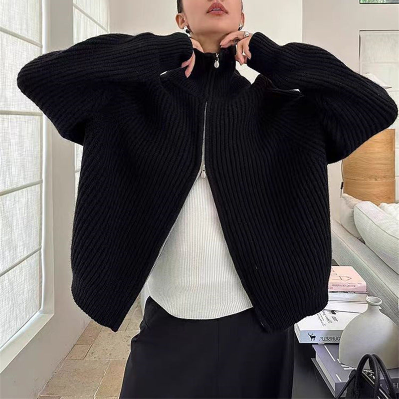 Gilet pour femmes avec fermeture éclair attachée et coupe oversized Chic & Stil