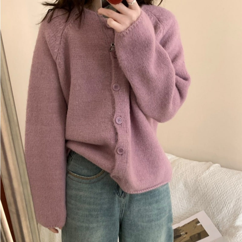 Cardigan confortable pour femmes avec détails de boutons et coupe ample Chic & Stil