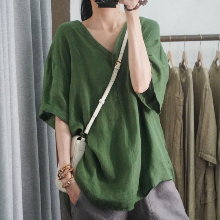 T-shirt en lin surdimensionné pour femmes avec décolleté en V et coupe décontractée Chic & Stil