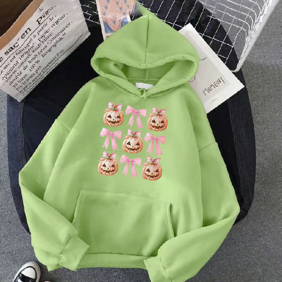 Women's Hoodie with Cheerful Pumpkin Design Chic & Stil