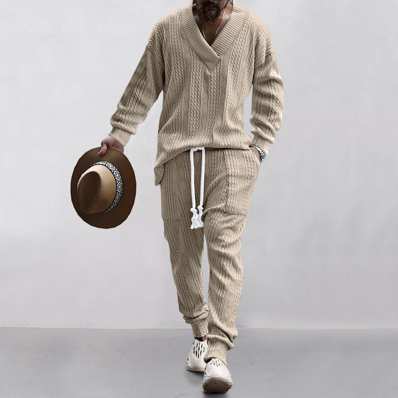 Men's Casual Knit Outfit with V-Neck and Elastic Cuffs Lune London