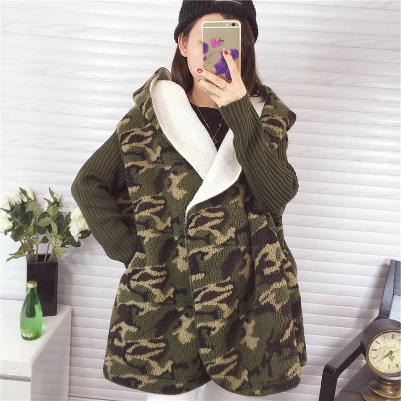 Ladies' hoodie jacket with modern camouflage design and cozy interior Lune London