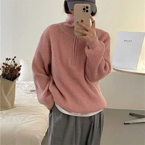 Cozy hoodie for women with high zip Lune London