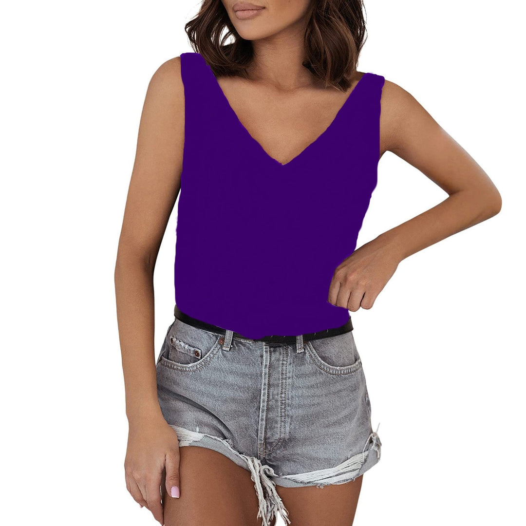 Women's Sleeveless V-Neck Top Made of High-Quality Material Lune London