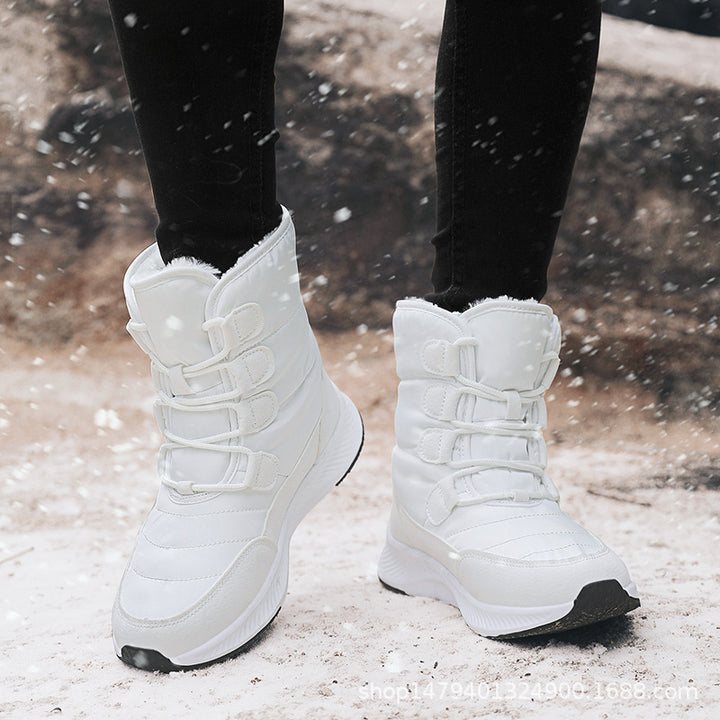 Winter thermo boots for women with non-slip sole and insulating lining Lune London