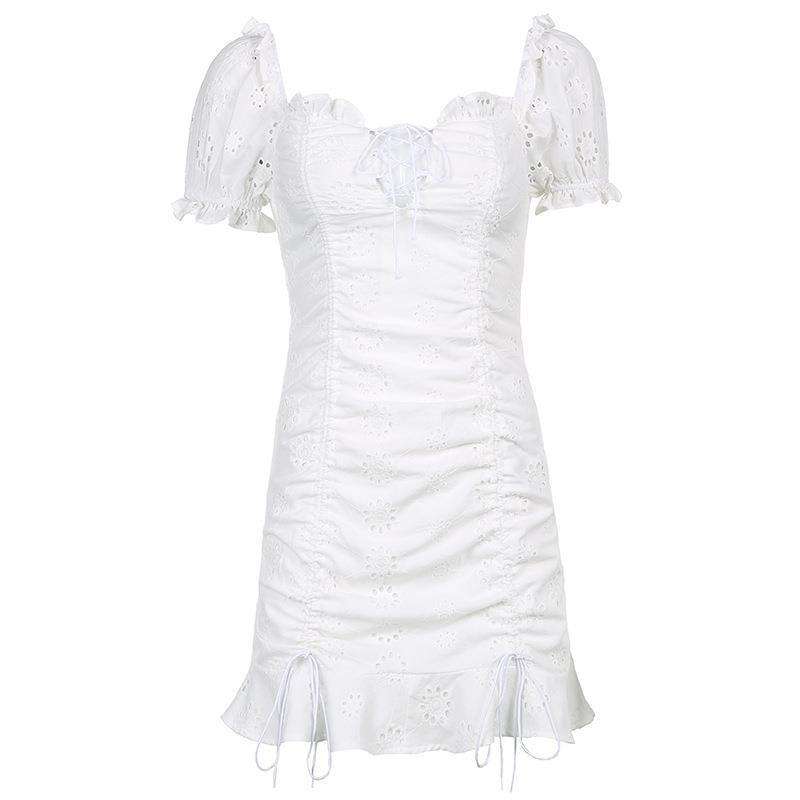 Ladies refined summer cut with ruffle and lace details Lune London
