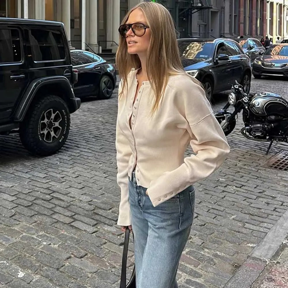 Ladies knit cardigan Lune London