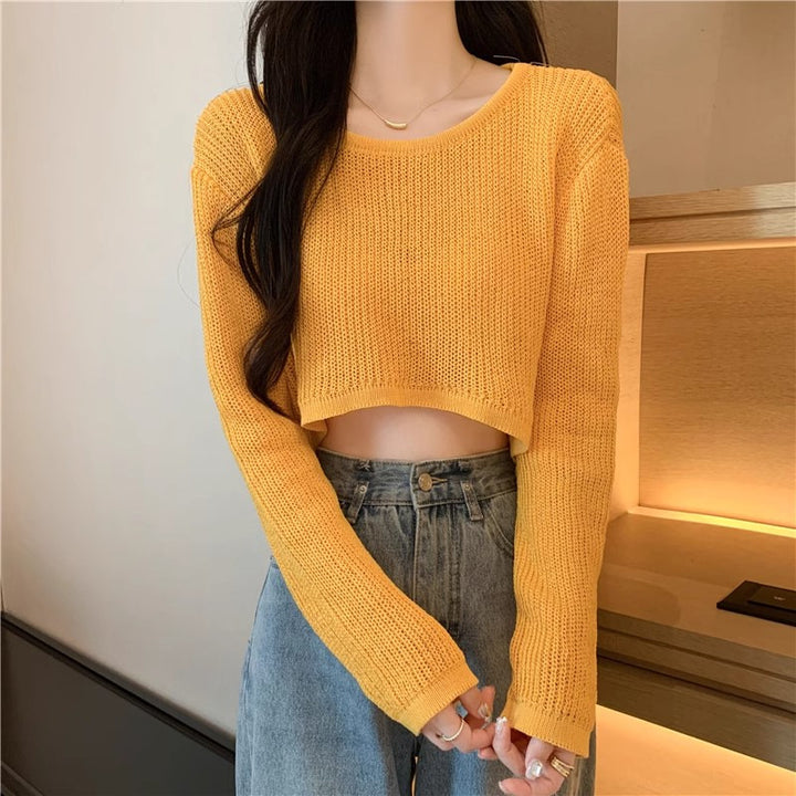 Women's Cropped Knit Sweater with Fine Weave Pattern and Casual Shoulder Areas