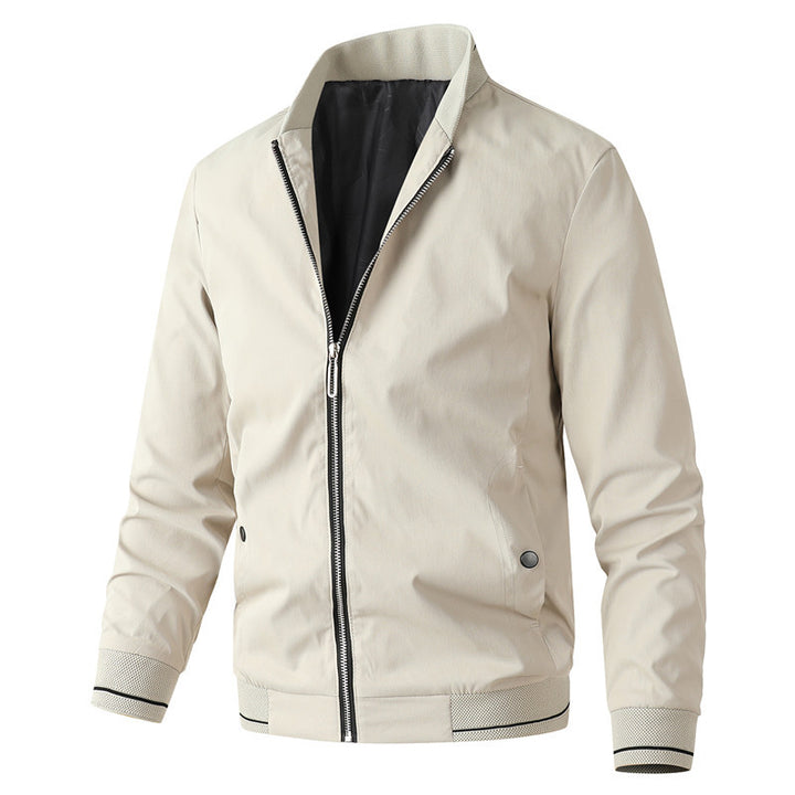 Sporty transitional jacket for men with a stylish high collar Lune London