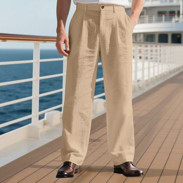 Elegant leisure pants for men with a high waist and practical pockets Lune London