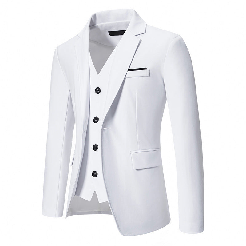 Elegant men's suit with modern cut and refined details Lune London
