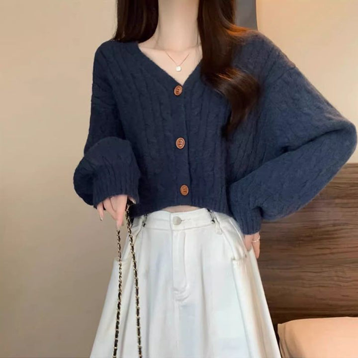 Cardigan en tricot épais pour femmes avec détails de boutons et décolleté en V profond Chic & Stil