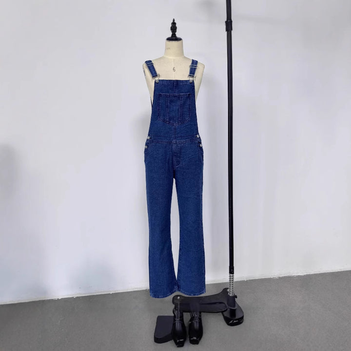 Women's casual denim overalls with practical pockets and wide legs Lune London