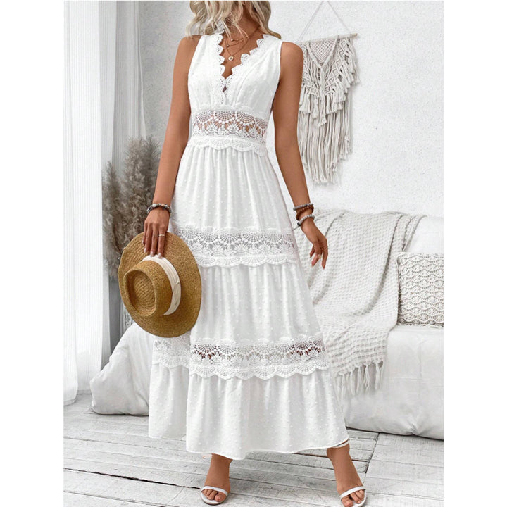 Airy maxi dresses for women with elegant lace accents Lune London