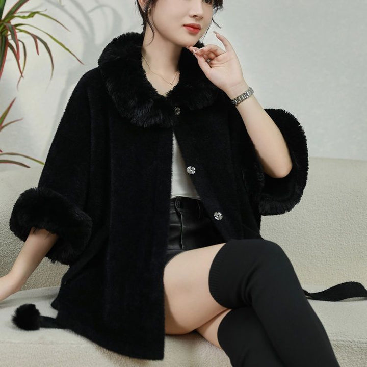 Veste à capuche confortable pour femmes avec col en fourrure amovible Chic & Stil