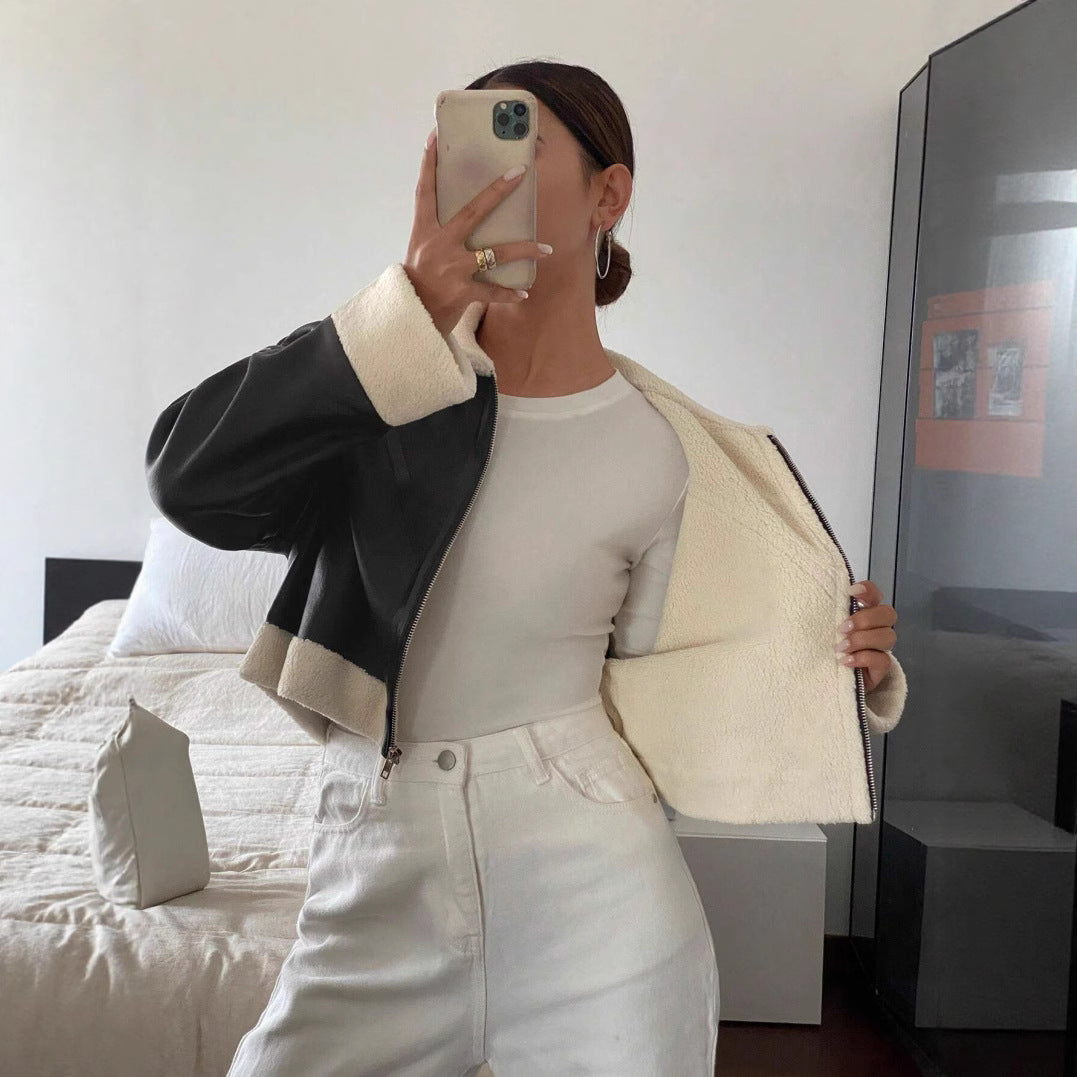 Trendy plush jacket for women with shiny surface and stylish collar Lune London