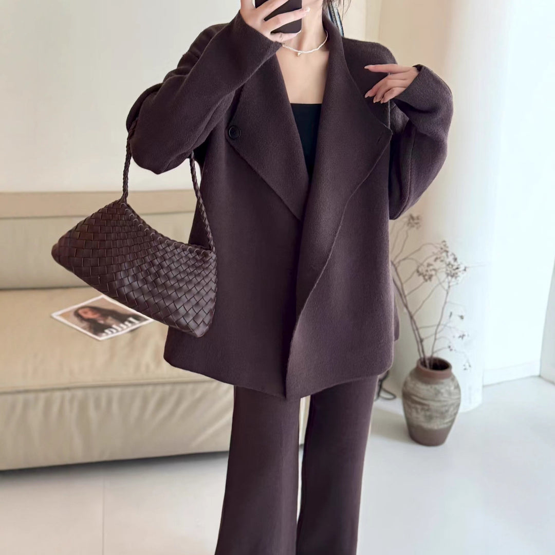 Cardigan Élégant pour Femmes avec Design Sur Mesure et Ceinture Chic & Stil