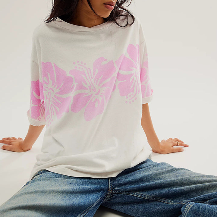 Casual women's shirt with floral print and dropped shoulders Lune London