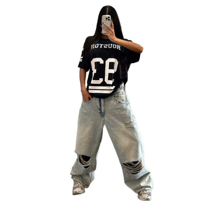 Cargo pants for women with a relaxed fit and striking tear details Lune London